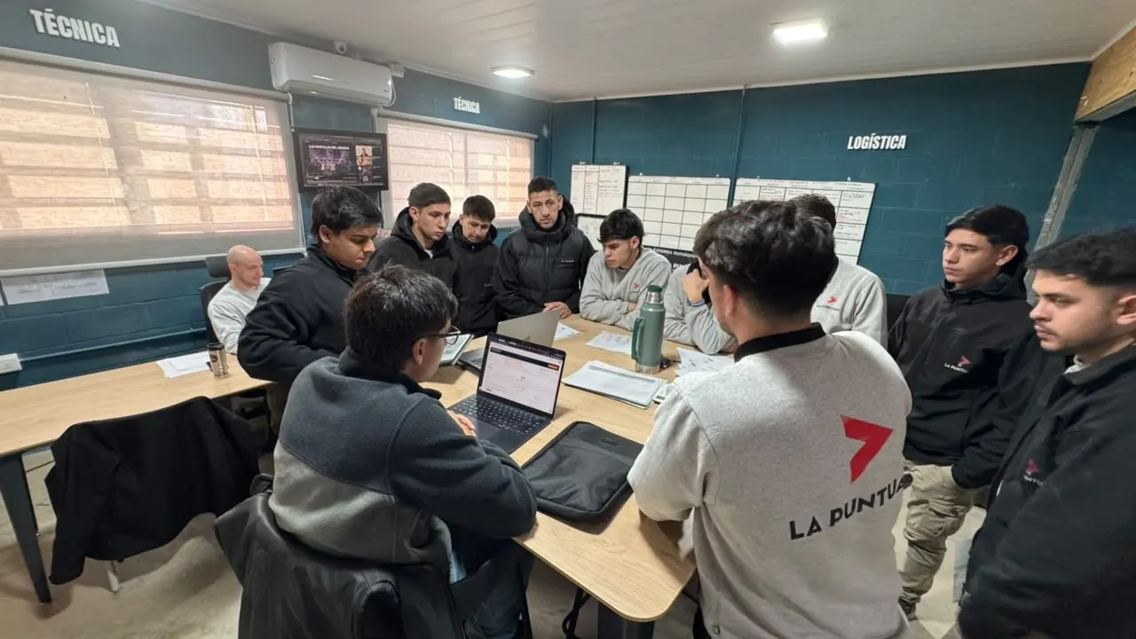 Reunidos con el equipo de La Puntual